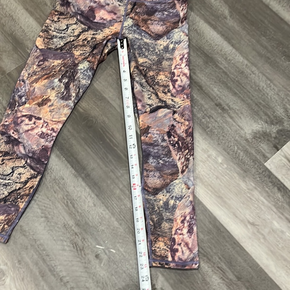 Fabletics Purple Multi Marble-Print Leggings & Sports Bra Set - Picture 9 of 10